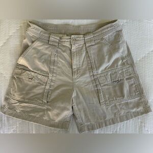 L.L. Bean 100% Cotton Cargo Shorts 33 Reg Khaki Utility Pockets Outdoor